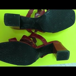 AK Anne Klein Red Patent Slides